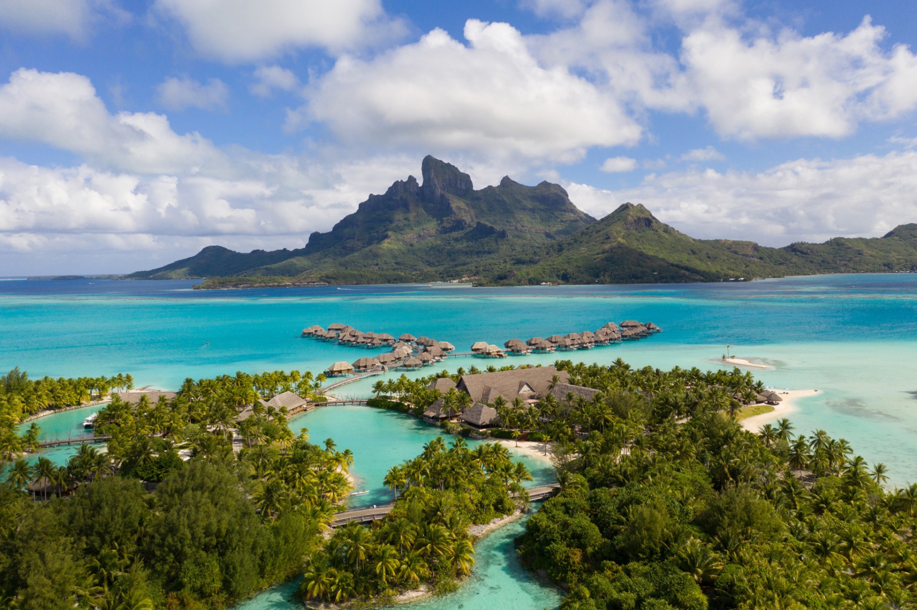 Four Seasons Resort Bora Bora